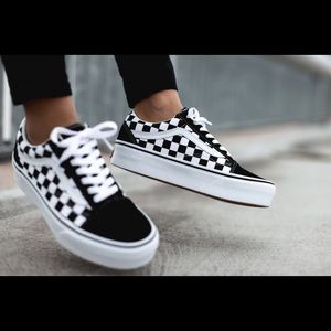 Vans Old Skool Platform Checkerboard Black/White Sneakers